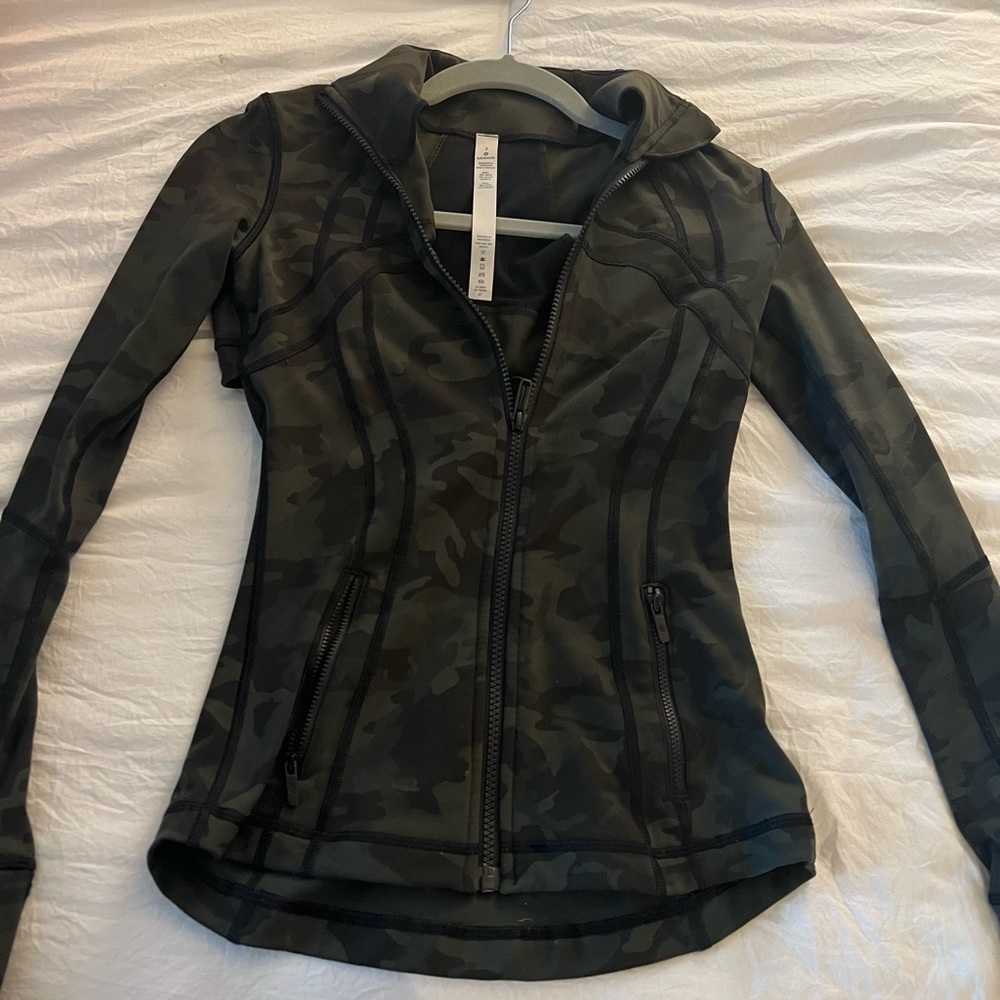 Lululemon define jacket luxtreme in camo